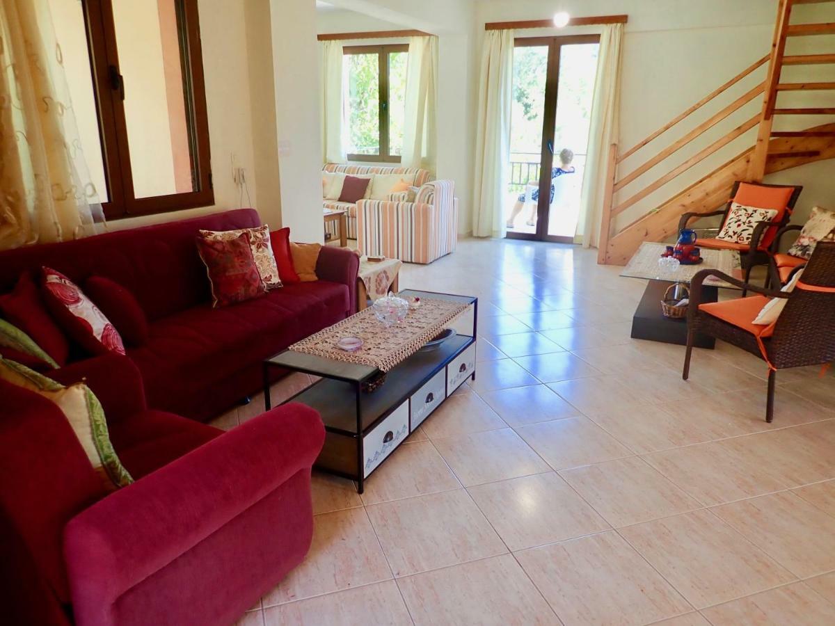 Marika'S House Villa Alonai ภายนอก รูปภาพ